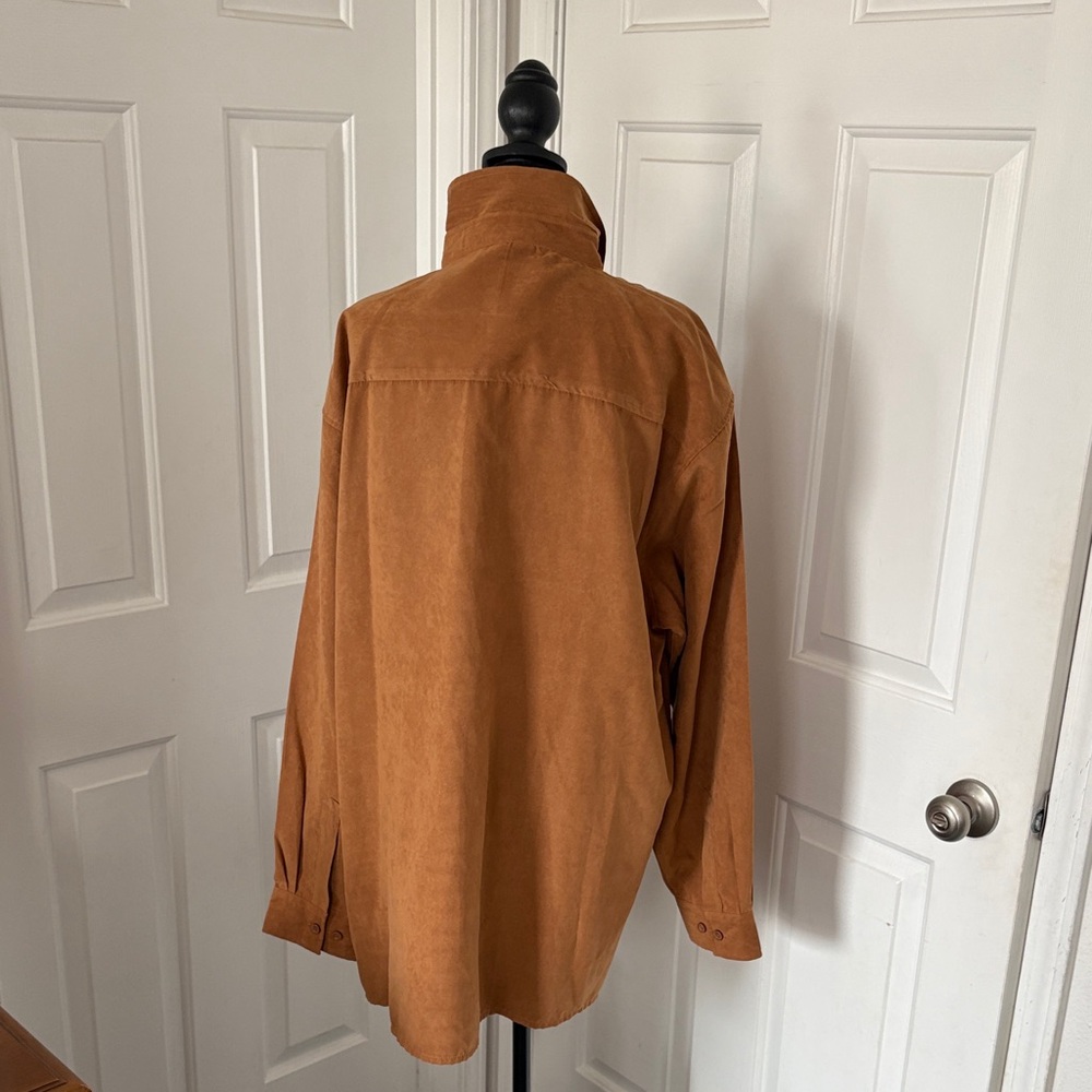 Trust USA Men’s Vintage Faux Suede Button Down - Picture 6 of 14
